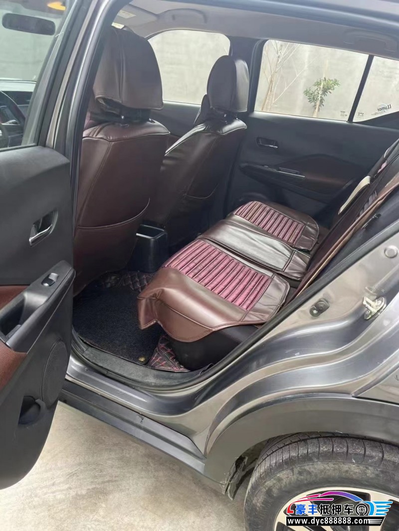 18年日产劲客轿车抵押车出售