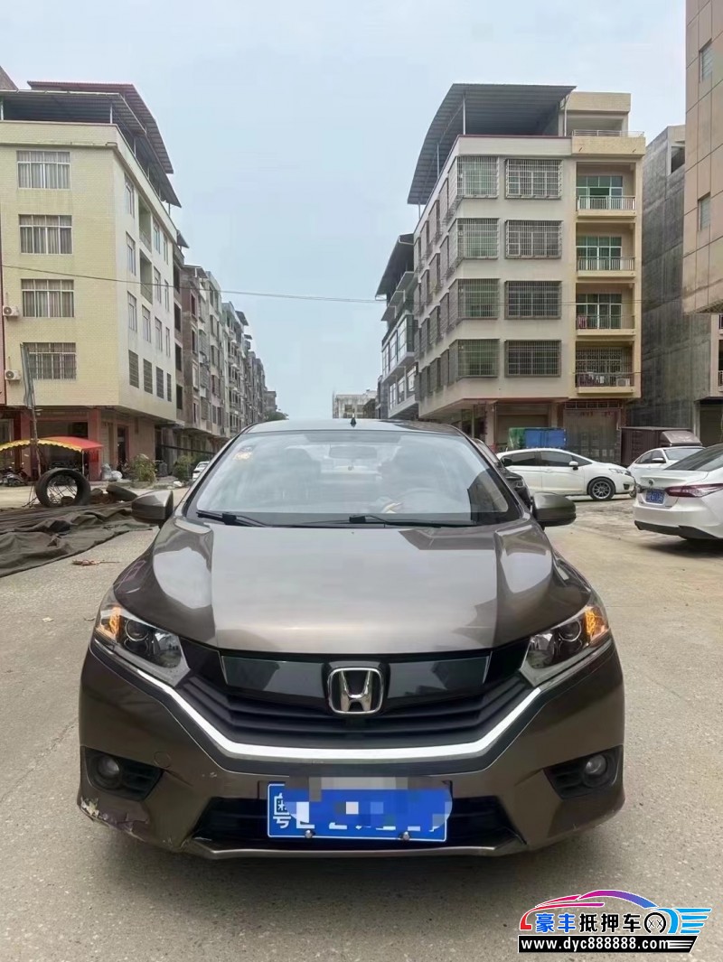 17年本田哥瑞轿车抵押车出售