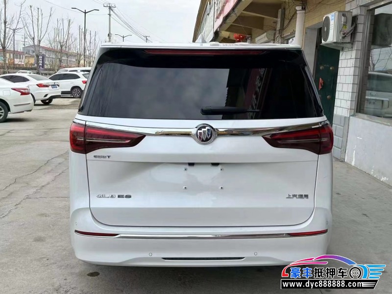 22年别克GL8轿车抵押车出售