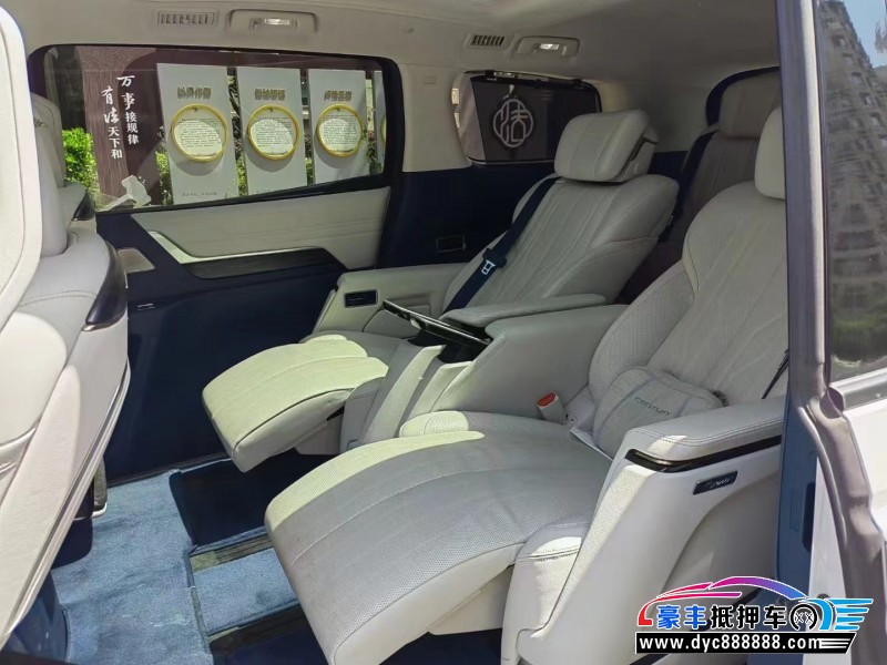 22年别克世纪轿车抵押车出售