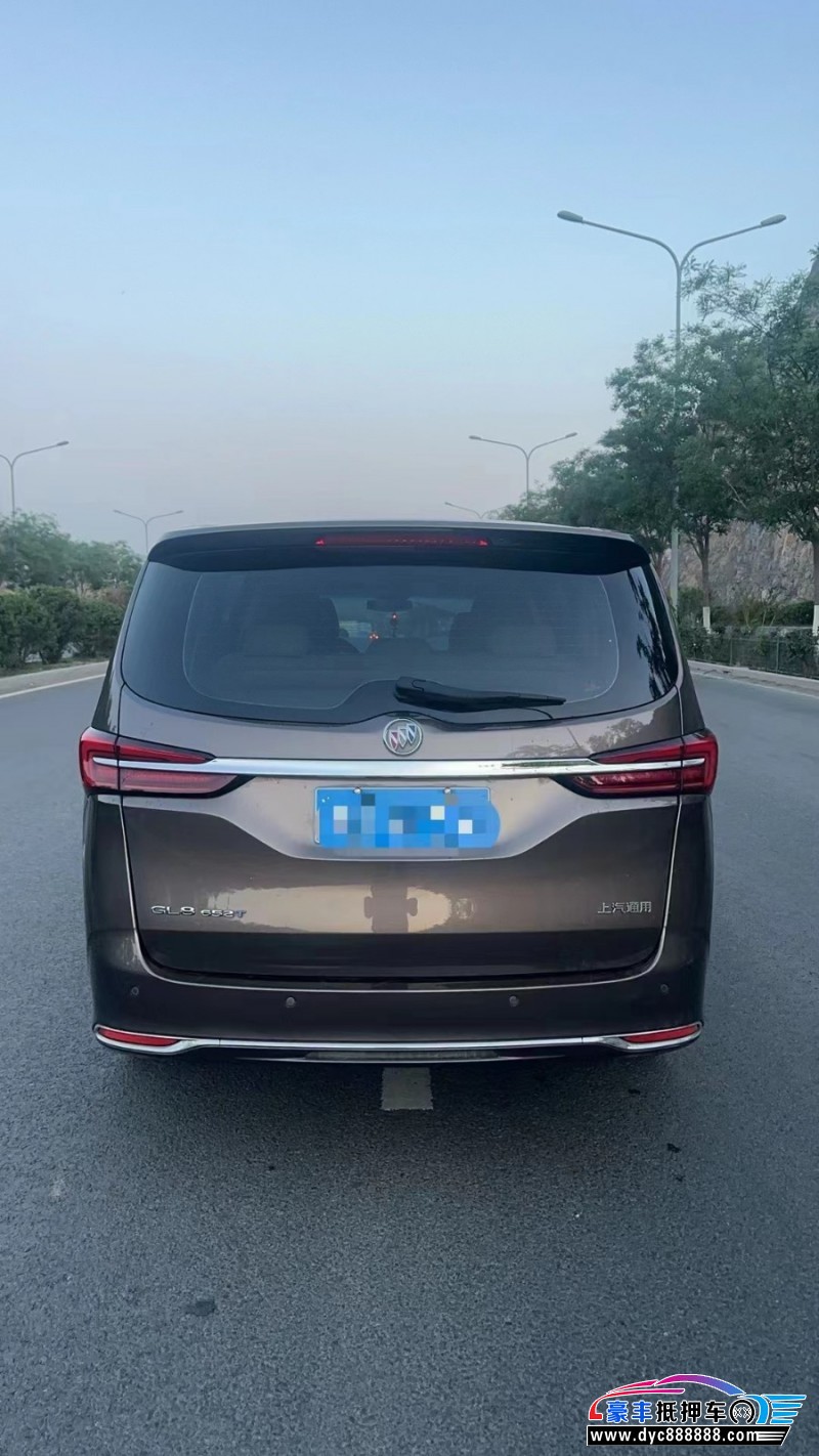 23年别克GL8轿车抵押车出售