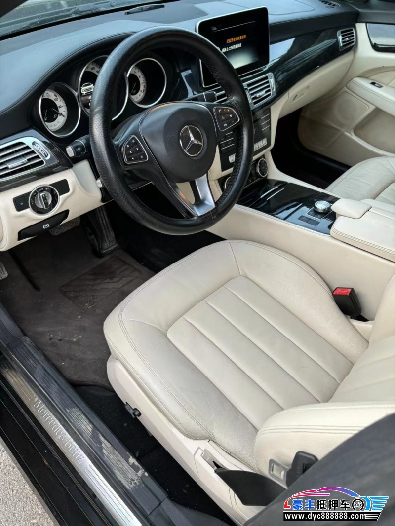 15年奔驰CLS轿车抵押车出售