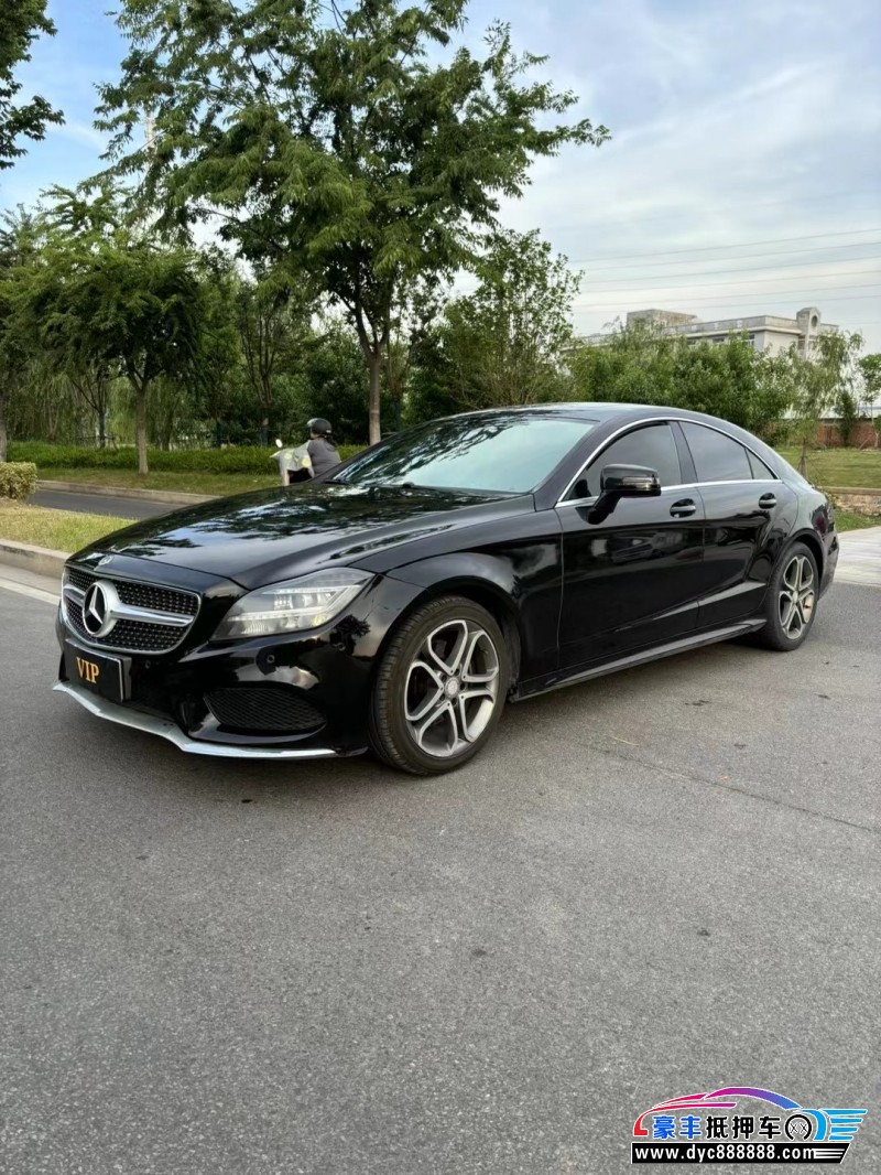 15年奔驰CLS轿车抵押车出售