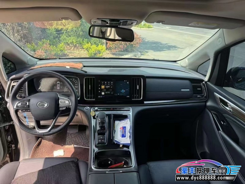 22年传祺M8轿车抵押车出售