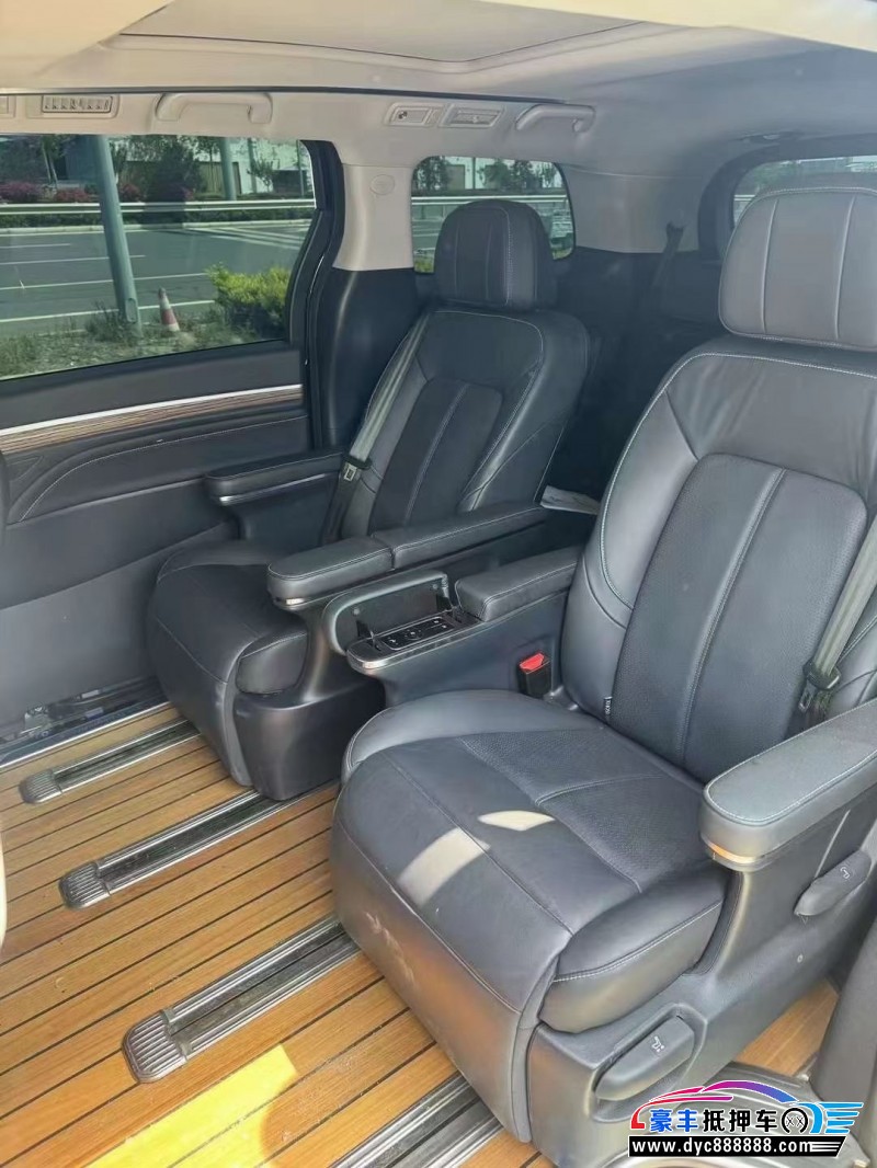 22年传祺M8轿车抵押车出售