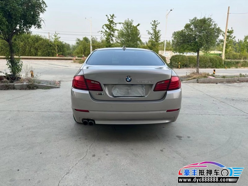 12年宝马5系轿车抵押车出售