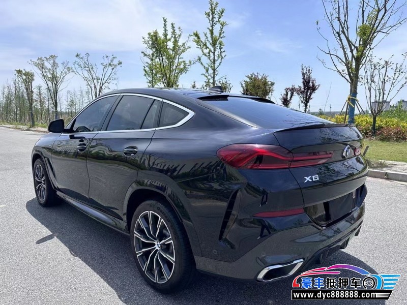 20年宝马X6轿车抵押车出售