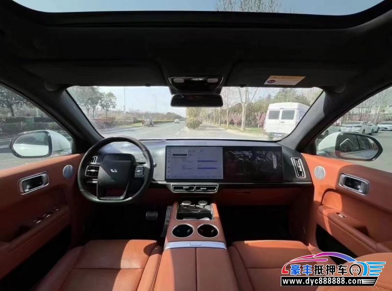 23年理想L7轿车抵押车出售