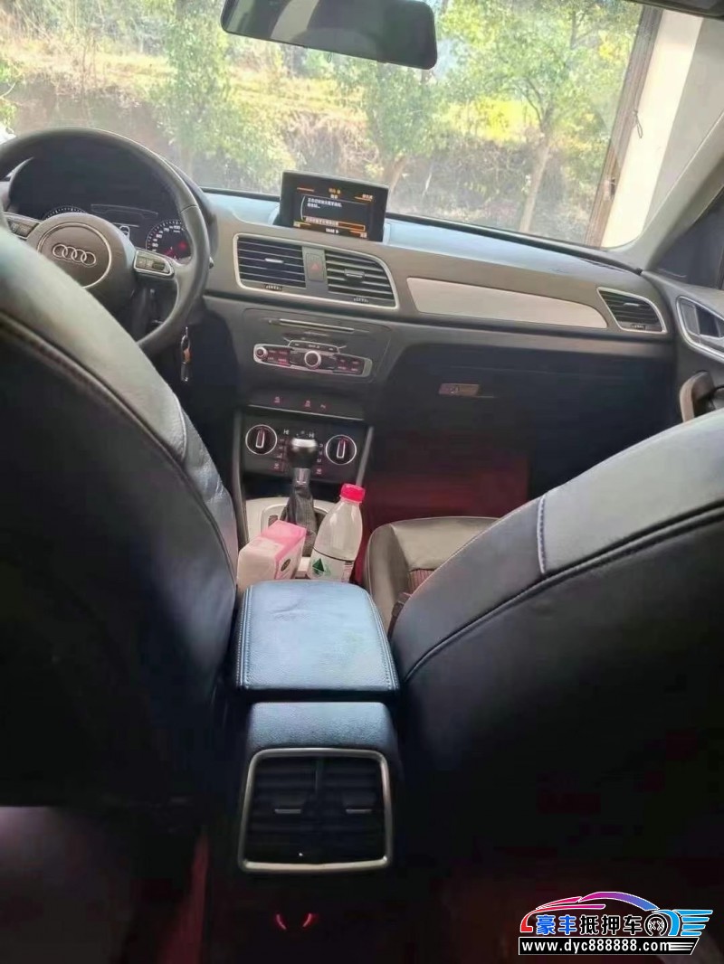 19年奥迪Q3轿车抵押车出售