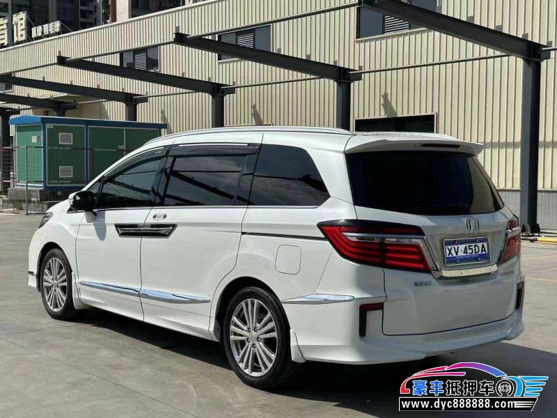 17年本田艾力绅轿车抵押车出售