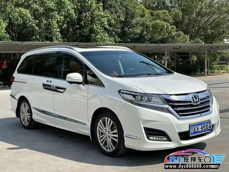 17年本田艾力绅轿车抵押车出售