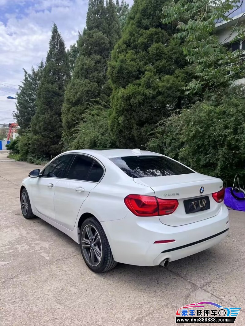 19年宝马1系轿车抵押车出售