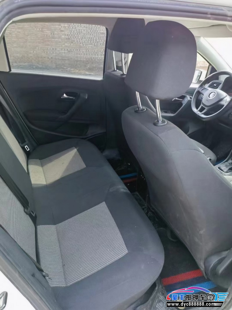 18年大众polo轿车抵押车出售