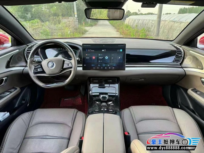 21年比亚迪汉轿车抵押车出售