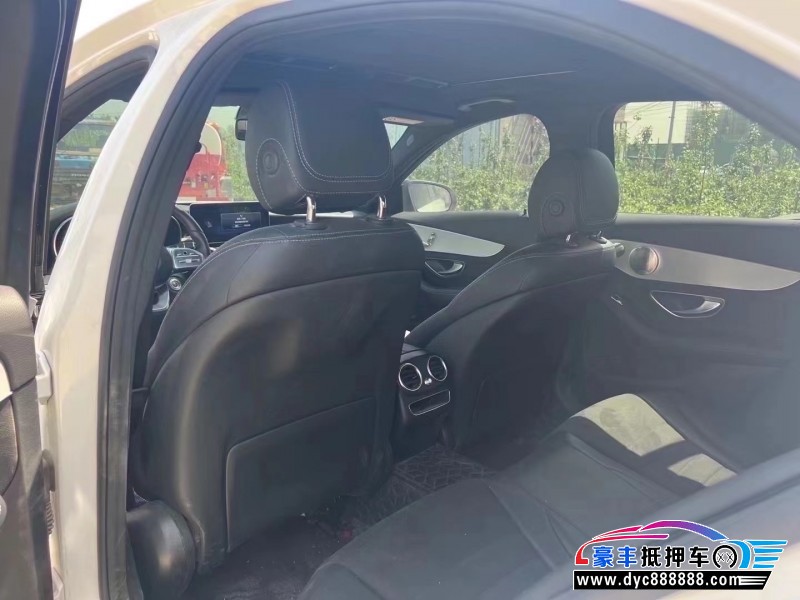 20年奔驰C轿车抵押车出售
