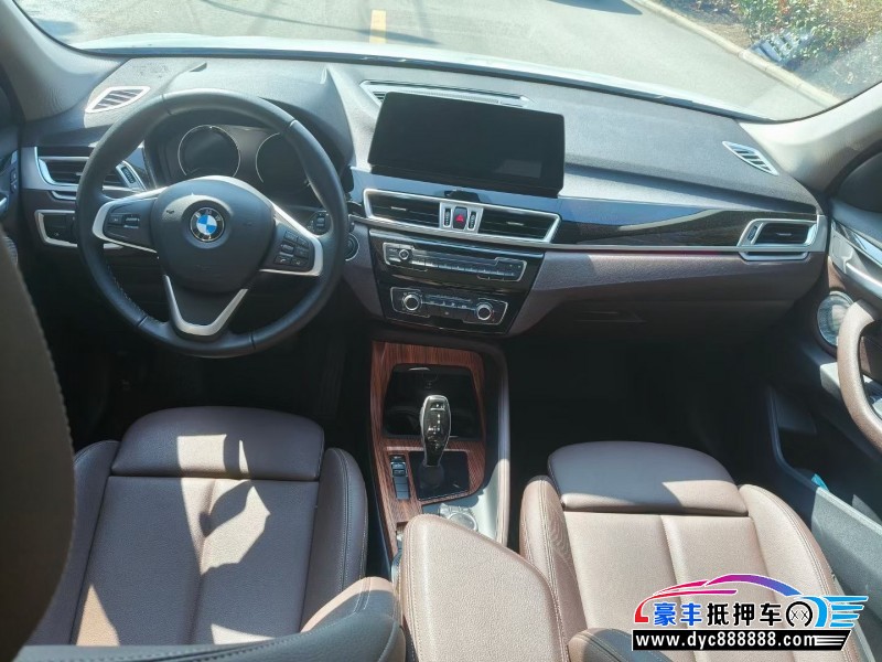 22年宝马X1轿车抵押车出售