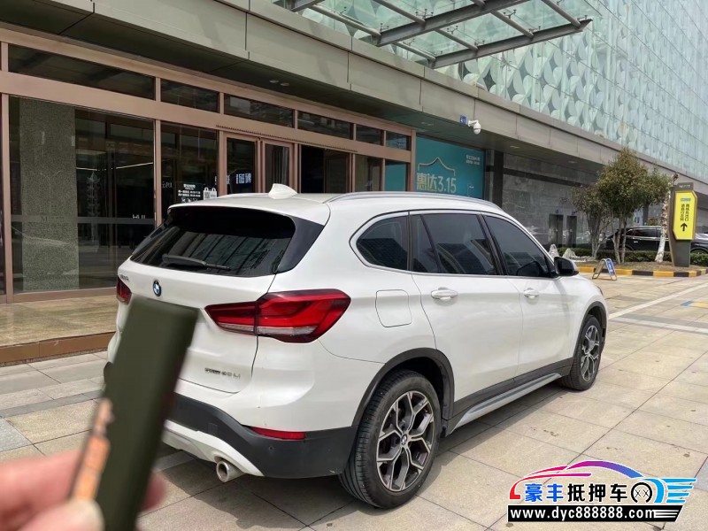 22年宝马X1轿车抵押车出售