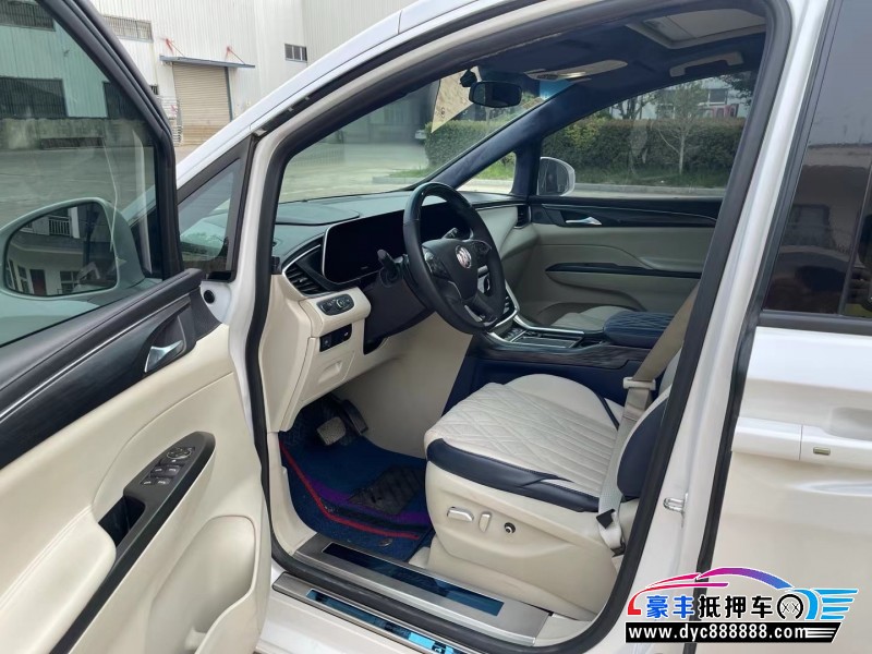 21年别克GL8MPV抵押车出售