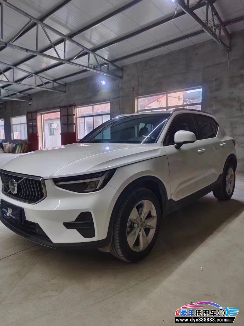 23年沃尔沃XC40轿车抵押车出售