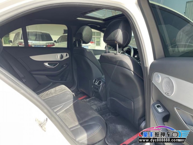 21年奔驰C轿车抵押车出售