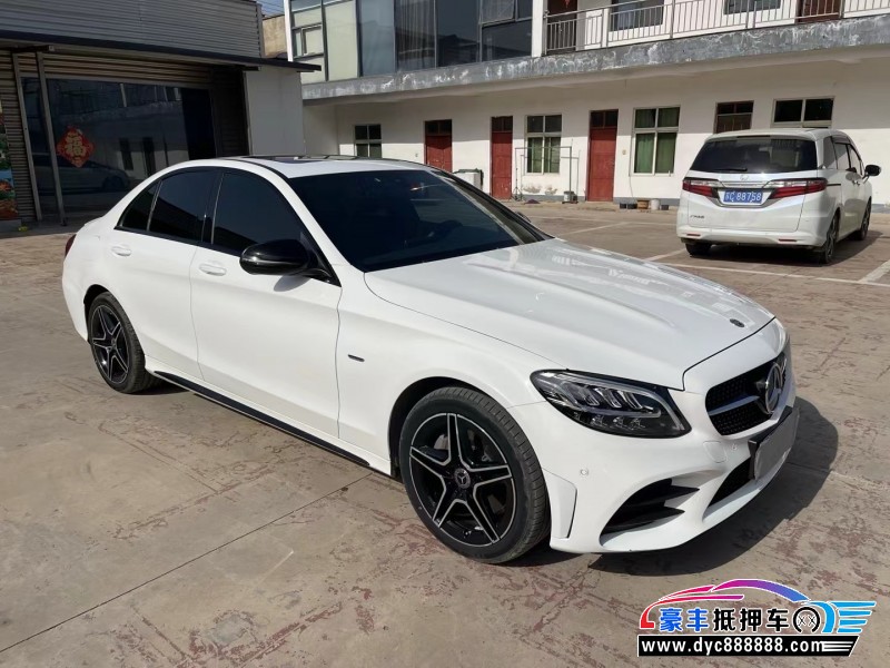 21年奔驰C轿车抵押车出售