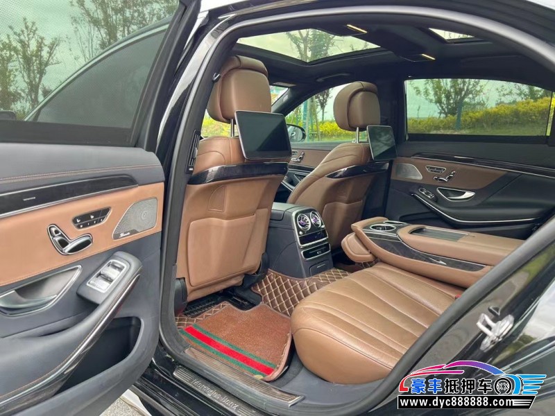 19年奔驰S轿车抵押车出售