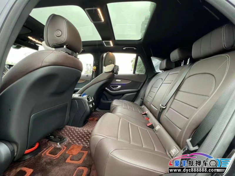 21年奔驰GLC轿车抵押车出售