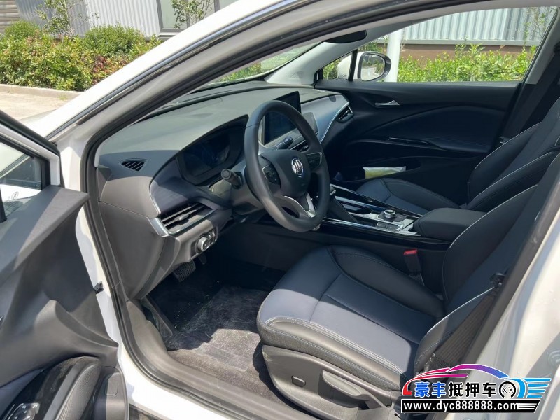 24年别克微蓝轿车抵押车出售