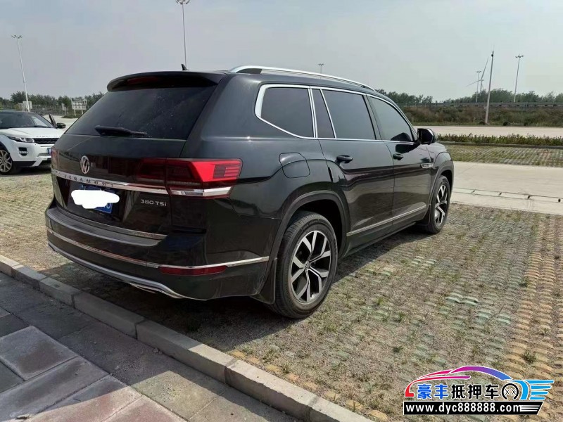 18年大众途昂轿车抵押车出售