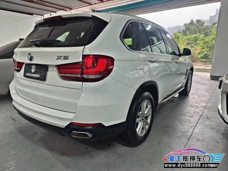 18年宝马X5轿车抵押车出售