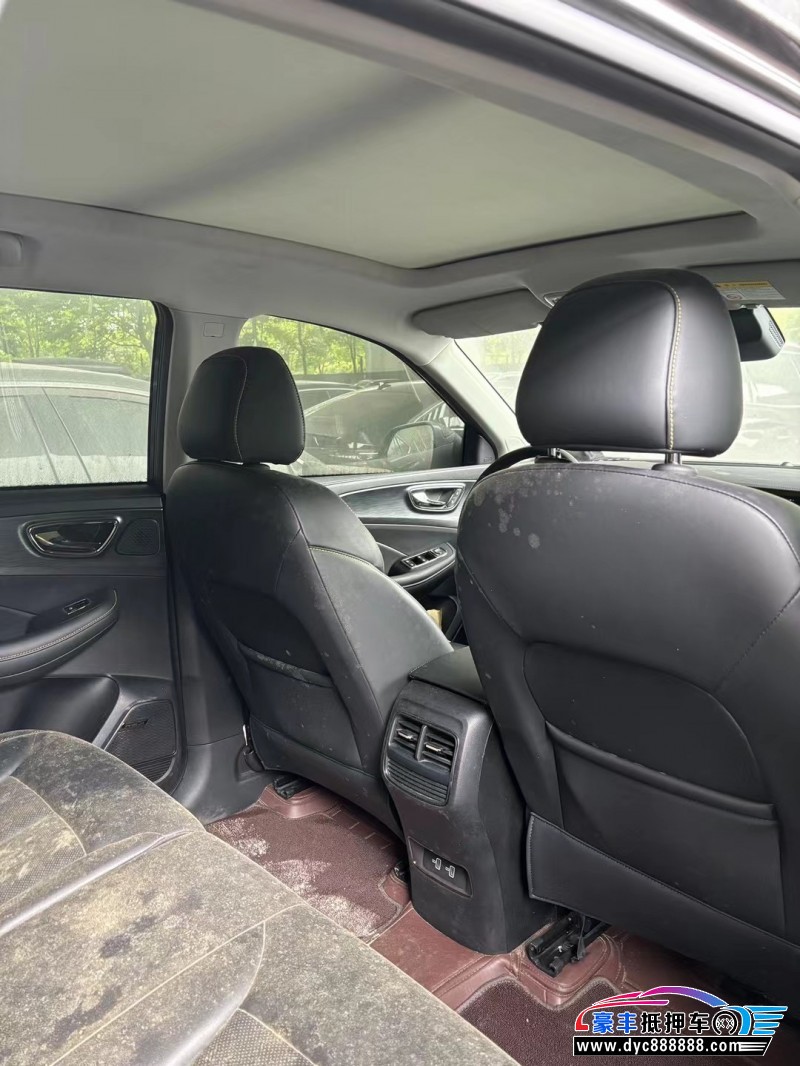 22年荣威RX5轿车抵押车出售