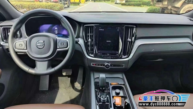 23年沃尔沃S60轿车抵押车出售