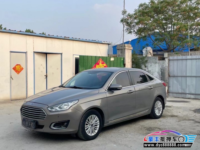 16年福特福睿斯轿车抵押车出售