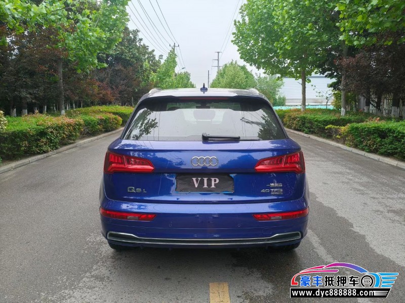 19年奥迪Q5轿车抵押车出售