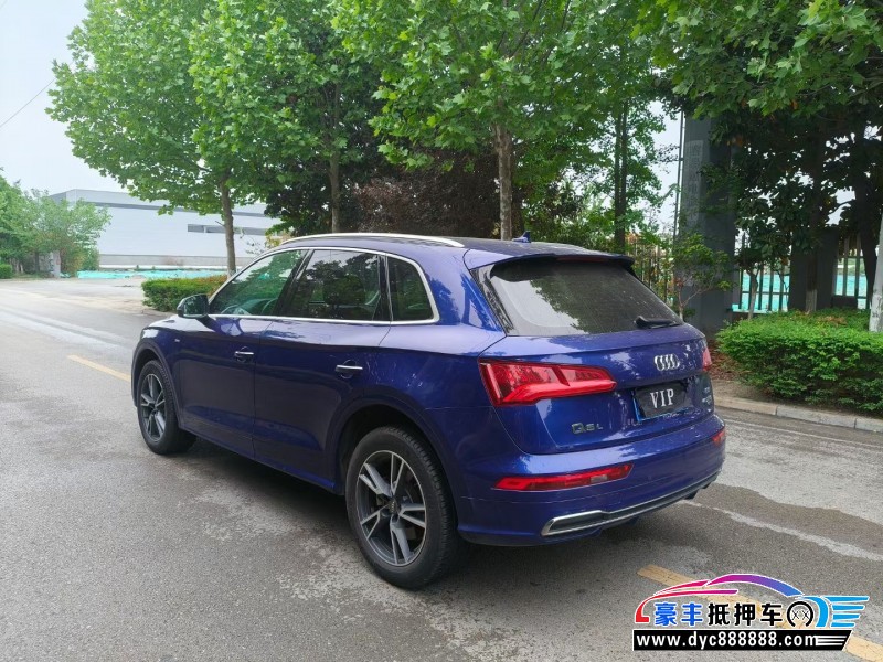 19年奥迪Q5轿车抵押车出售