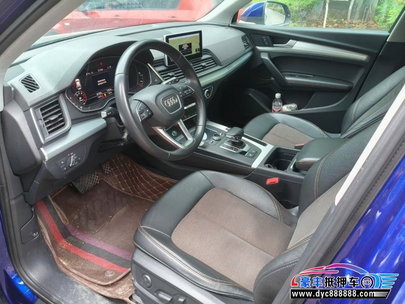 19年奥迪Q5轿车抵押车出售