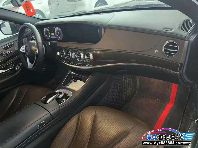 18年奔驰S轿车抵押车出售