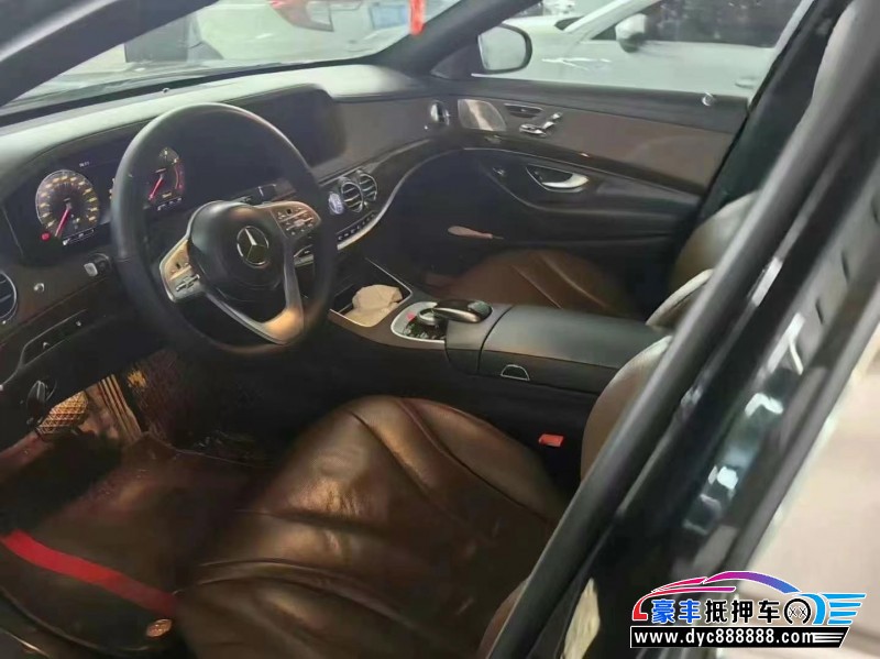 18年奔驰S轿车抵押车出售