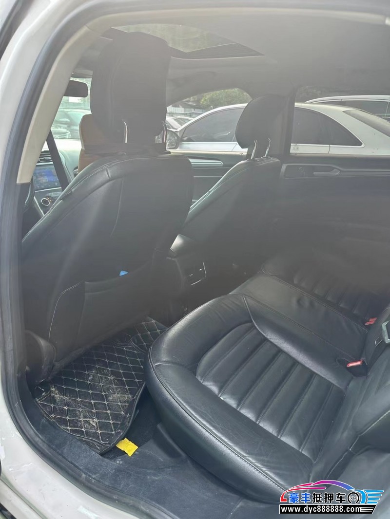 17年福特蒙迪欧轿车抵押车出售