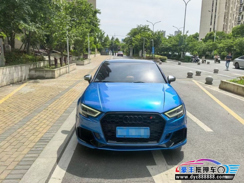 18年奥迪S3轿车抵押车出售