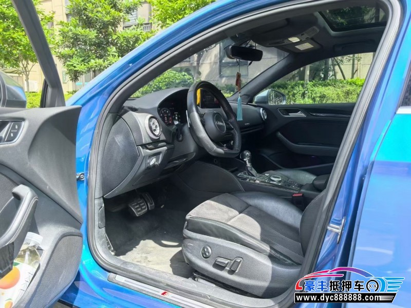 18年奥迪S3轿车抵押车出售
