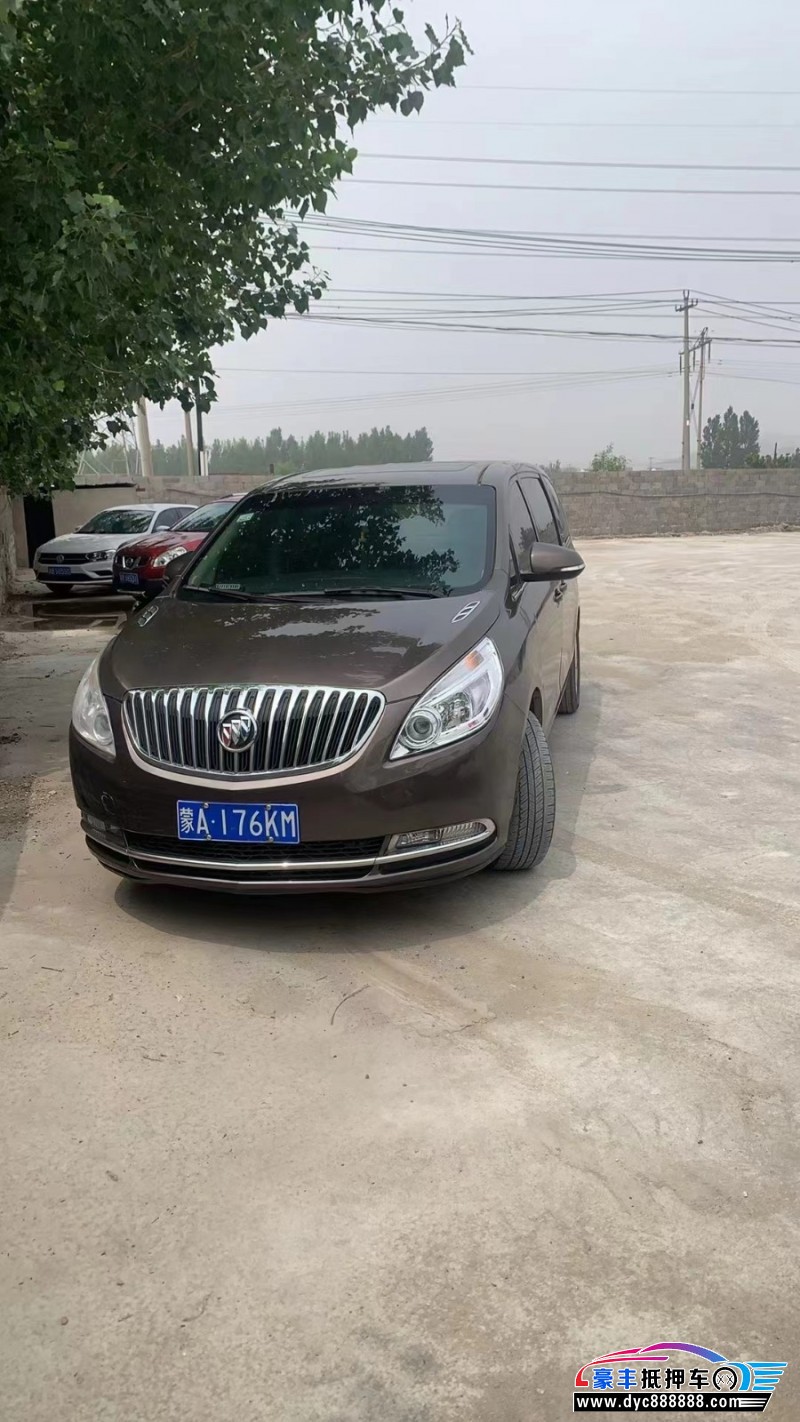 15年别克GL8轿车抵押车出售