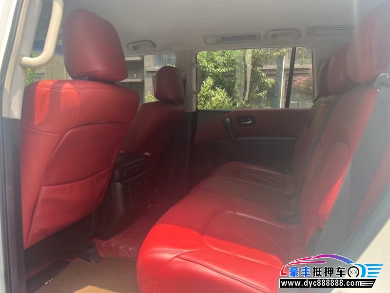 17年日产途乐轿车抵押车出售