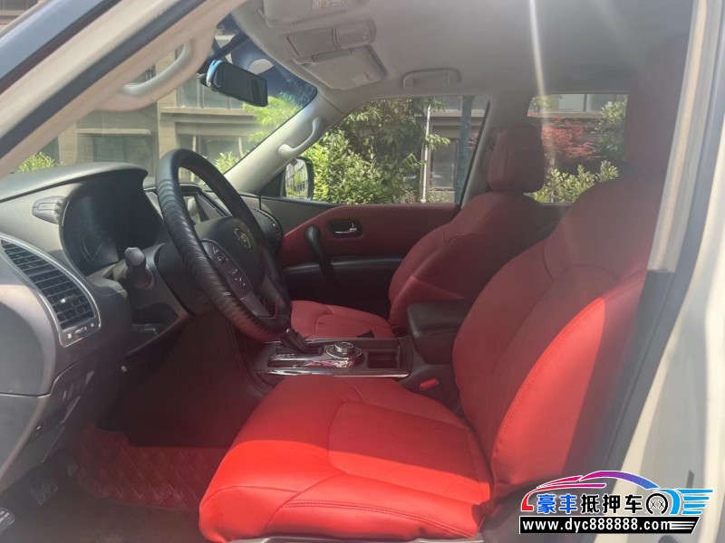 17年日产途乐轿车抵押车出售