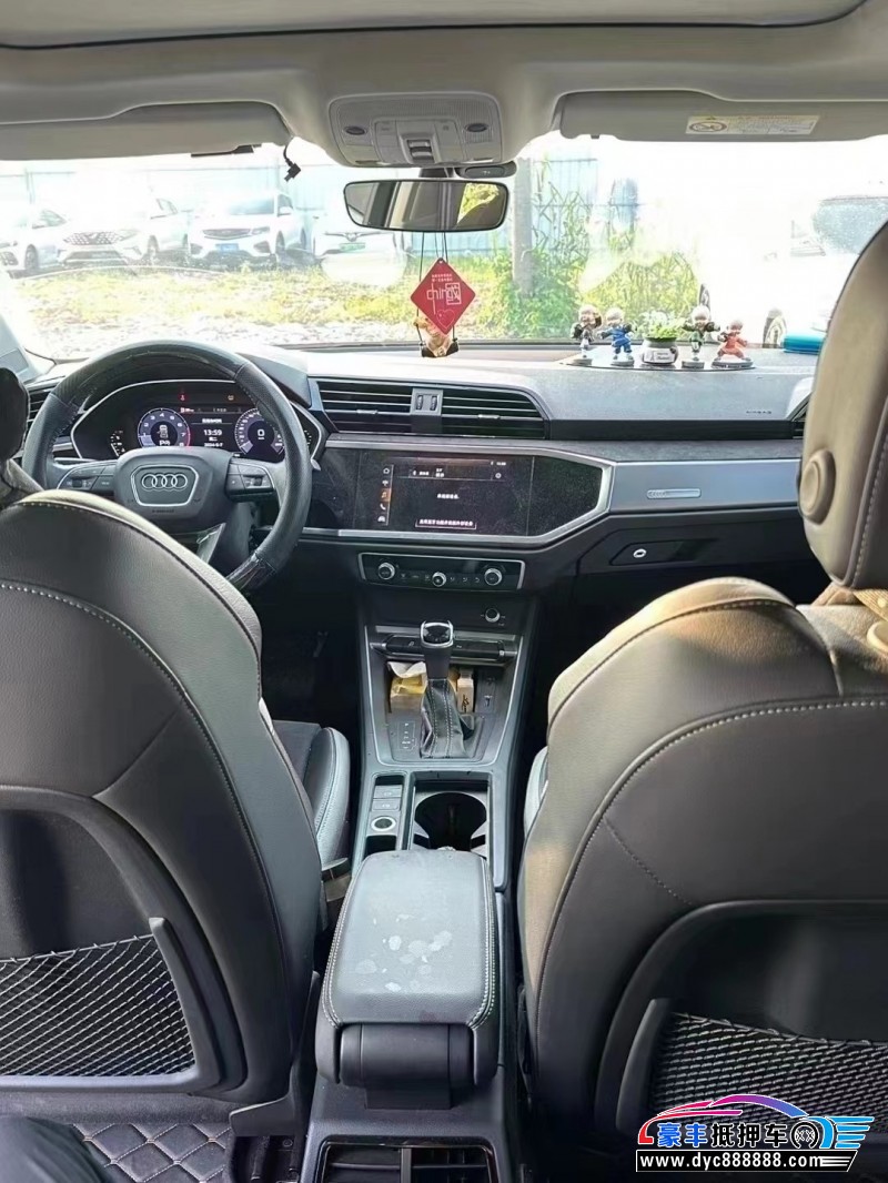 21年奥迪Q3轿车抵押车出售