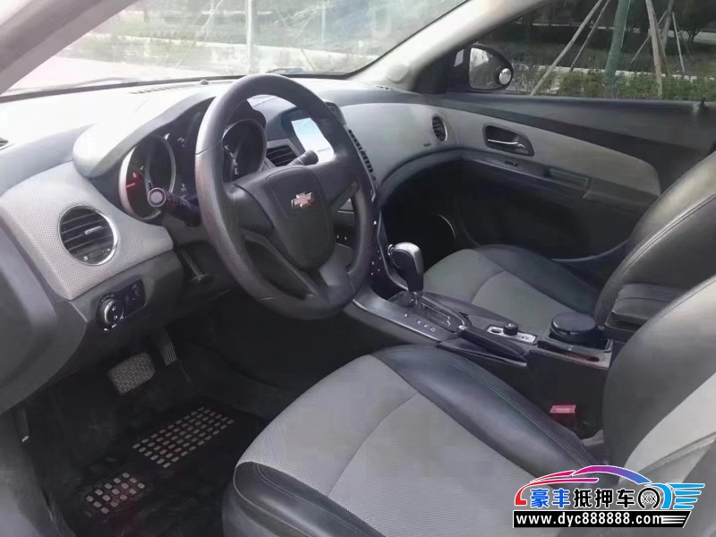 16年雪佛兰科鲁兹轿车抵押车出售