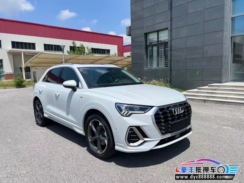 22年奥迪Q3轿车抵押车出售