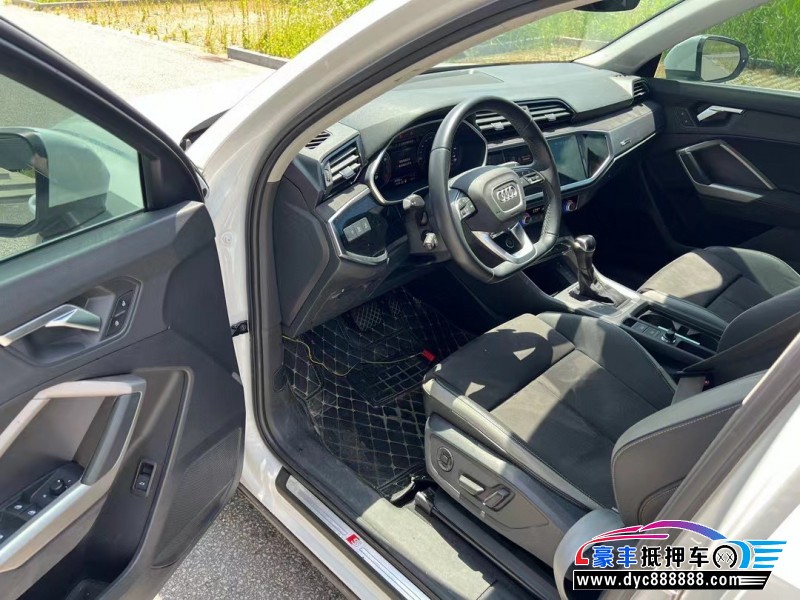 22年奥迪Q3轿车抵押车出售