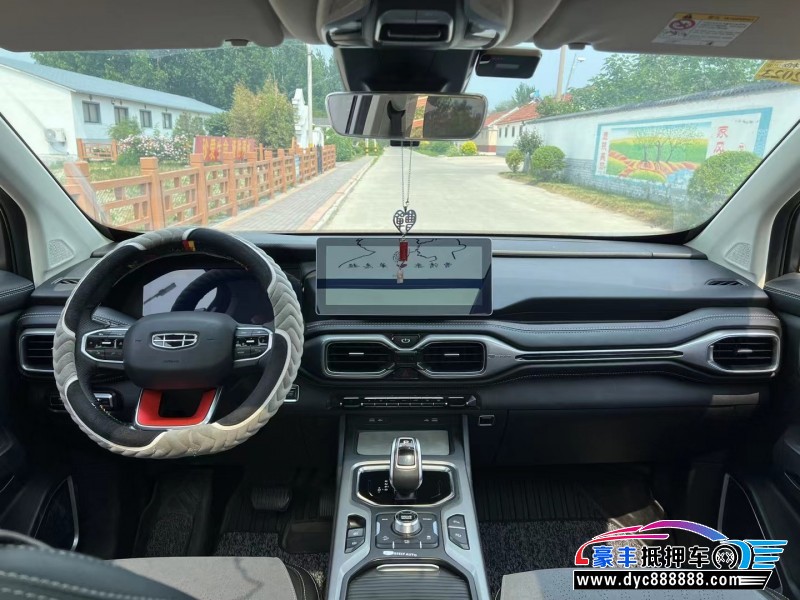 21年吉利豪越轿车抵押车出售