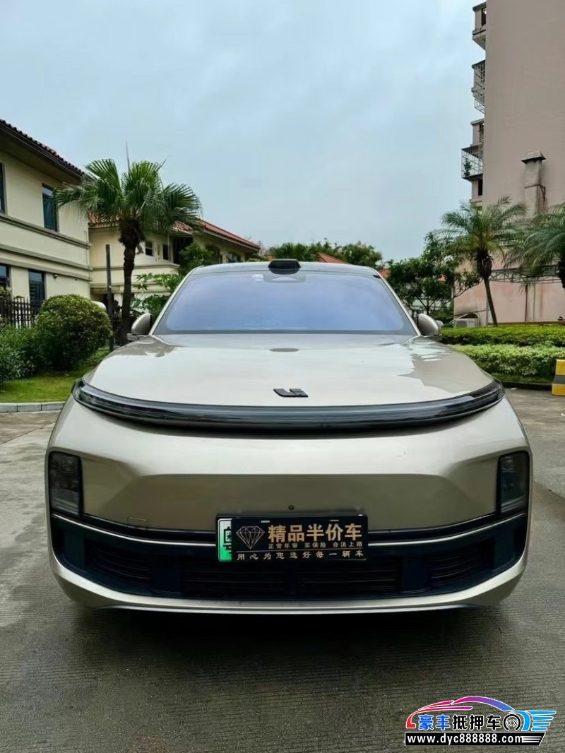 23年理想L9轿车抵押车出售